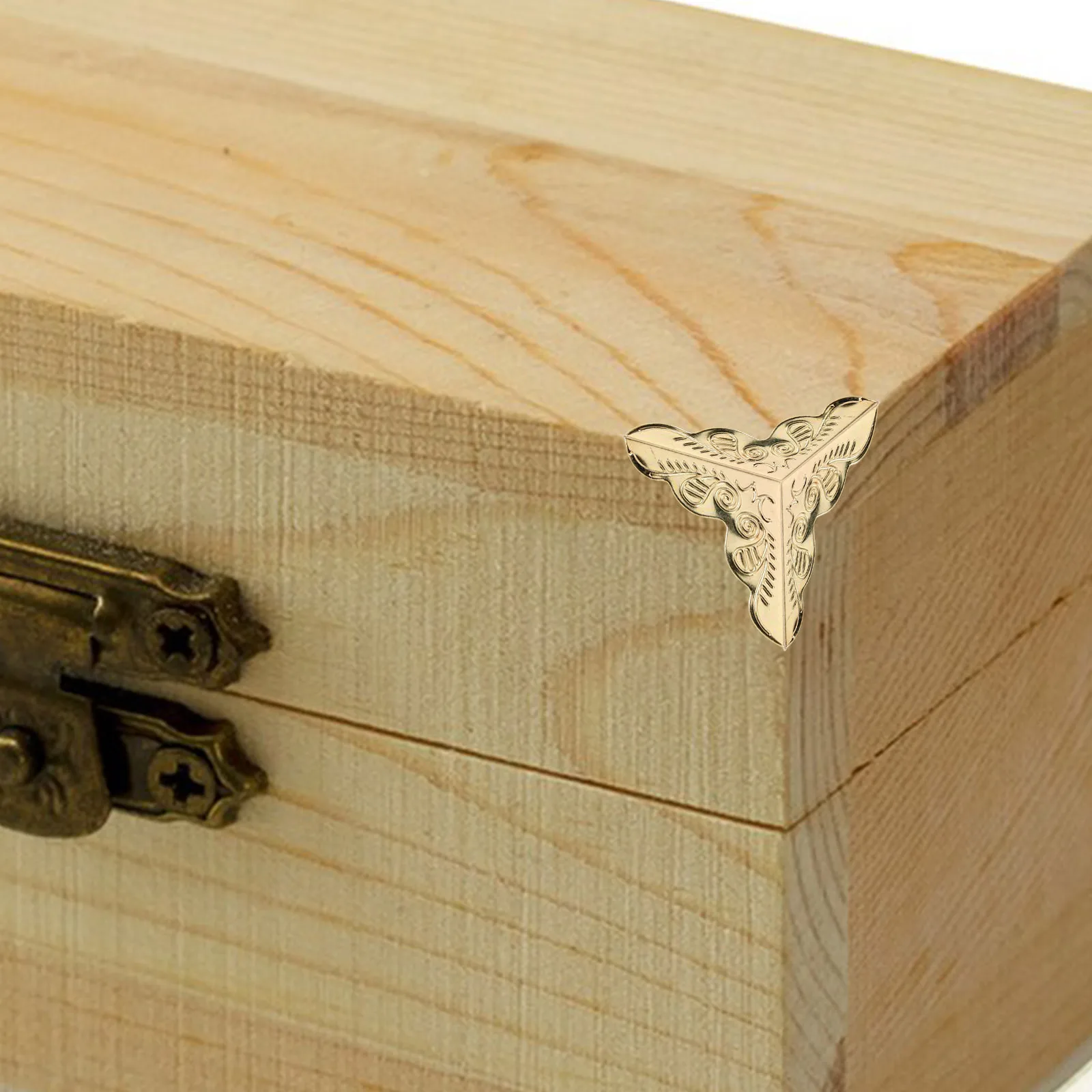 100 قطعة زوايا صندوقية خمر واقيات زوايا الحديد للأثاث الصدور الخشبية صناديق المجوهرات الحرس الزخرفية