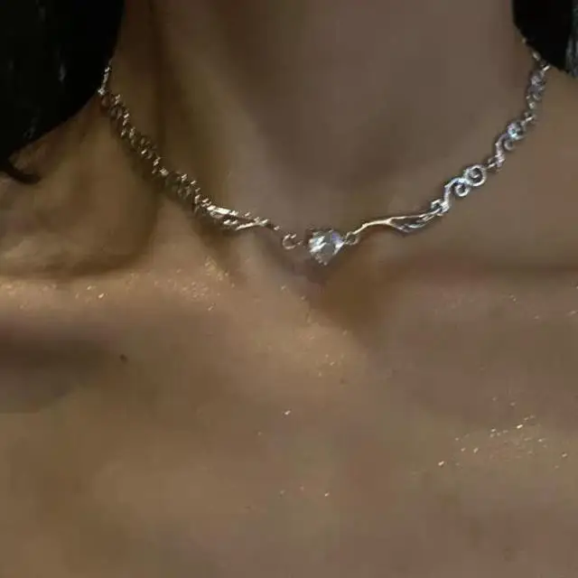 Collar de circón de cristal de alas de Ángel para mujer, alas de diamantes de imitación de amor, diseño de temperamento de nicho coreano, sentido