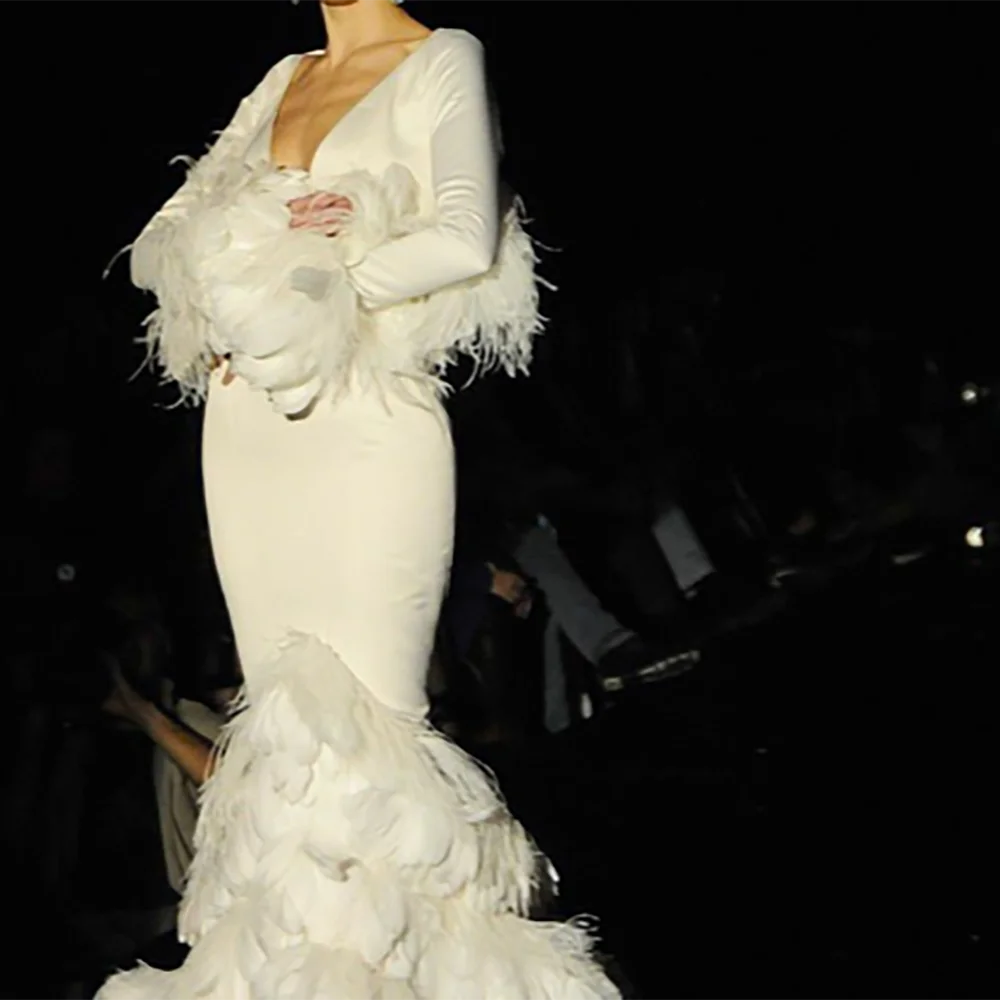 Elegant Satin V-Neck Full Sleeve Feather Mermaid Bride Wedding Dresses Bridal Gowns Customized
