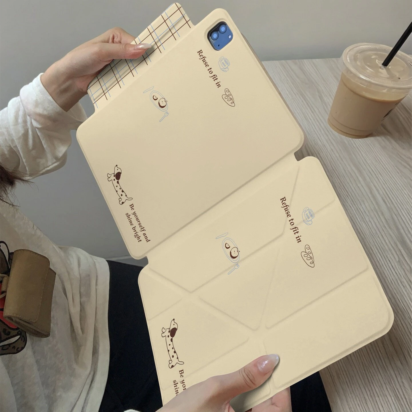 Korean Simple Dachshund Cover For Magnetic Split iPad Pro 13 11th M5 M4 12.9 A16 10 8 7 9th 10th Air 11 M2 M3 Mini Tablet Case
