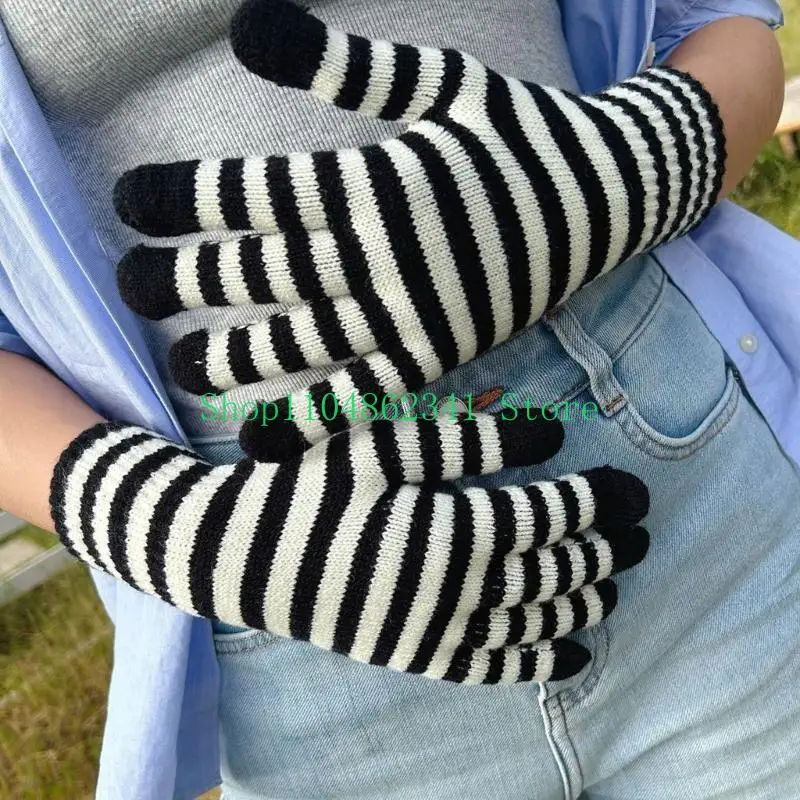 

652F Fashion Striped Knitted Gloves Women Winter Gloves Warm Riding Gloves Mittens