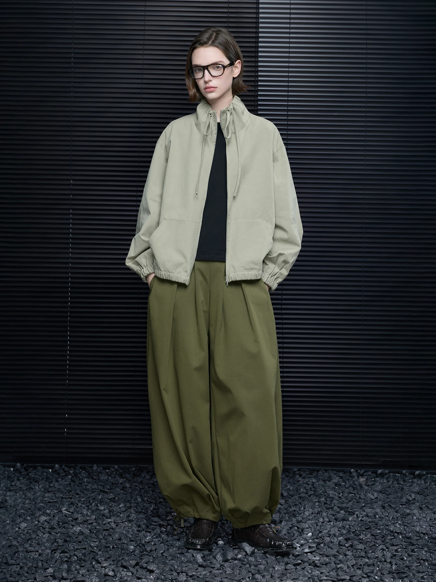 

Pure Cotton Dstring Stand Collar Jaet Women's Loose Fit Lazy Sle High-End Unique Spring 2026 Street Faion