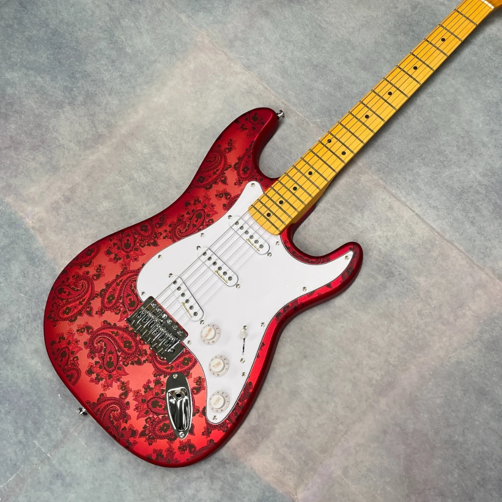 Vintage Red Electric Guitar, Floral Print, 3 Single‑Coil Pickups, Dot Inlays, Tremolo Bridge, Maple Fingerboard, Silver Hardware