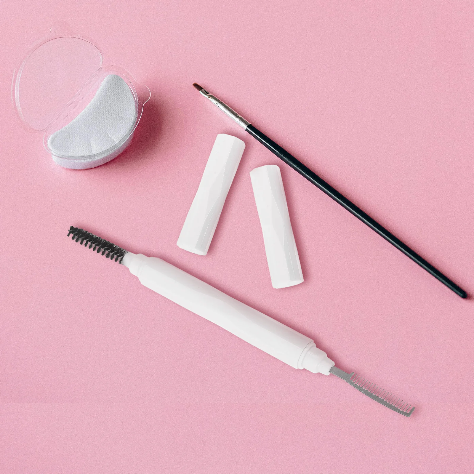 Pettine per Ciglia e Sopracciglia a Doppia Faccia con Setole Delicate, Design Portatile per Uso Quotidiano, Strumento Essenziale per il Trucco e Applicazione Mascara