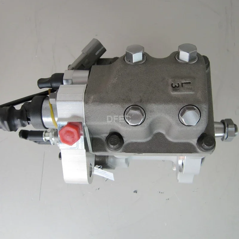 Original ISLE8.9 ISL QSL9 ISC Engine Spare Parts  Fuel Pump 3973228