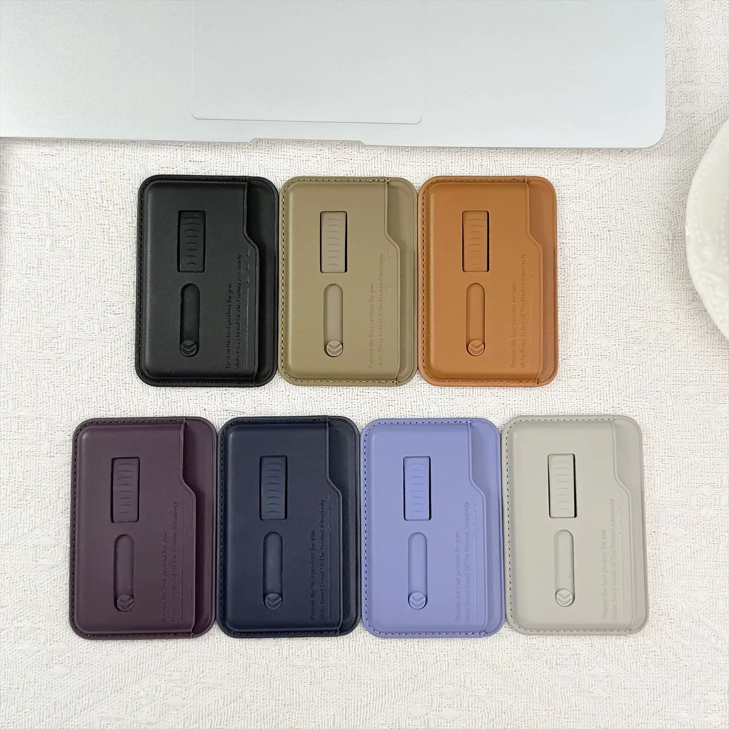 Starker magnetischer Kartenhalter mit Fächern für Magsafe Apple iPhone 17 16 15 14 18 Pro Max mit Kartenhalter, Fingerring und Handgelenkschlaufe – Detail 7