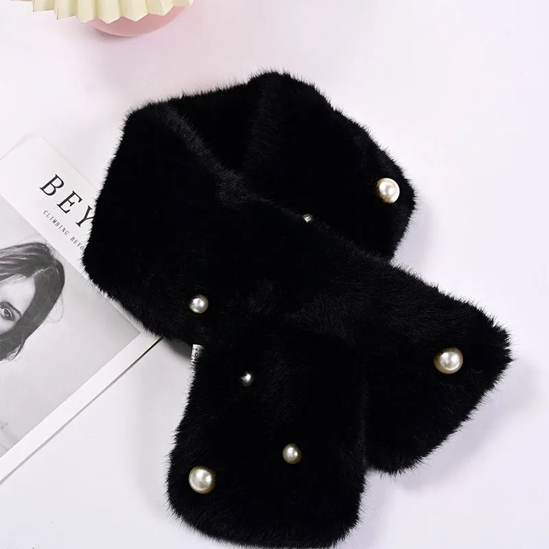 Sciarpa calda da donna in pelliccia di coniglio sintetica invernale da donna Sciarpa calda coreana di lusso a doppia faccia con perle spesse e scialle morbido che protegge il collo Articoli di moda