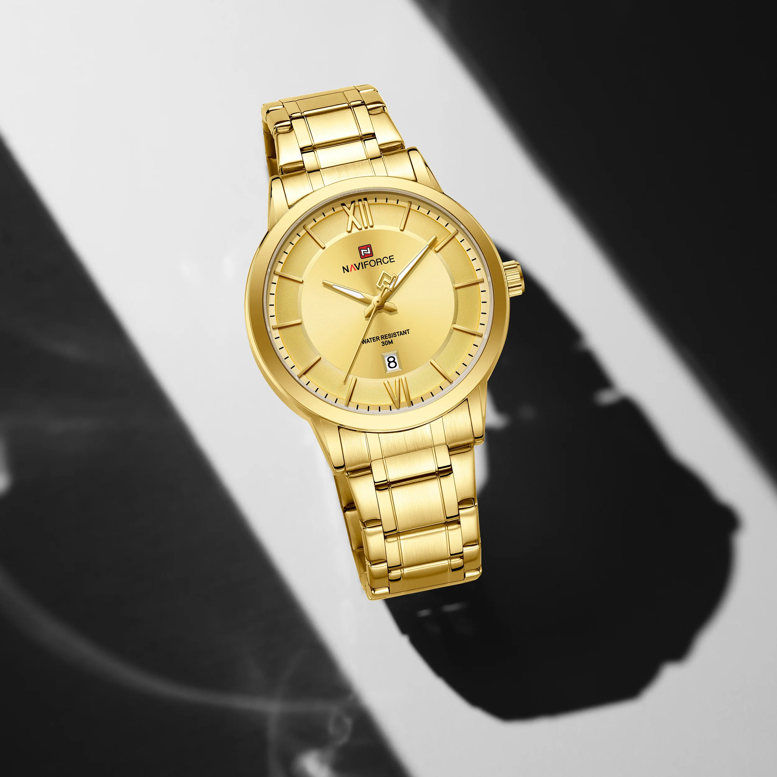 ساعة كوارتز رجالية فاخرة من NAVIFORCE NF9254 مع تقويم أنيق وحزام فولاذي مضيء مقاوم للماء وساعات عمل أنيقة