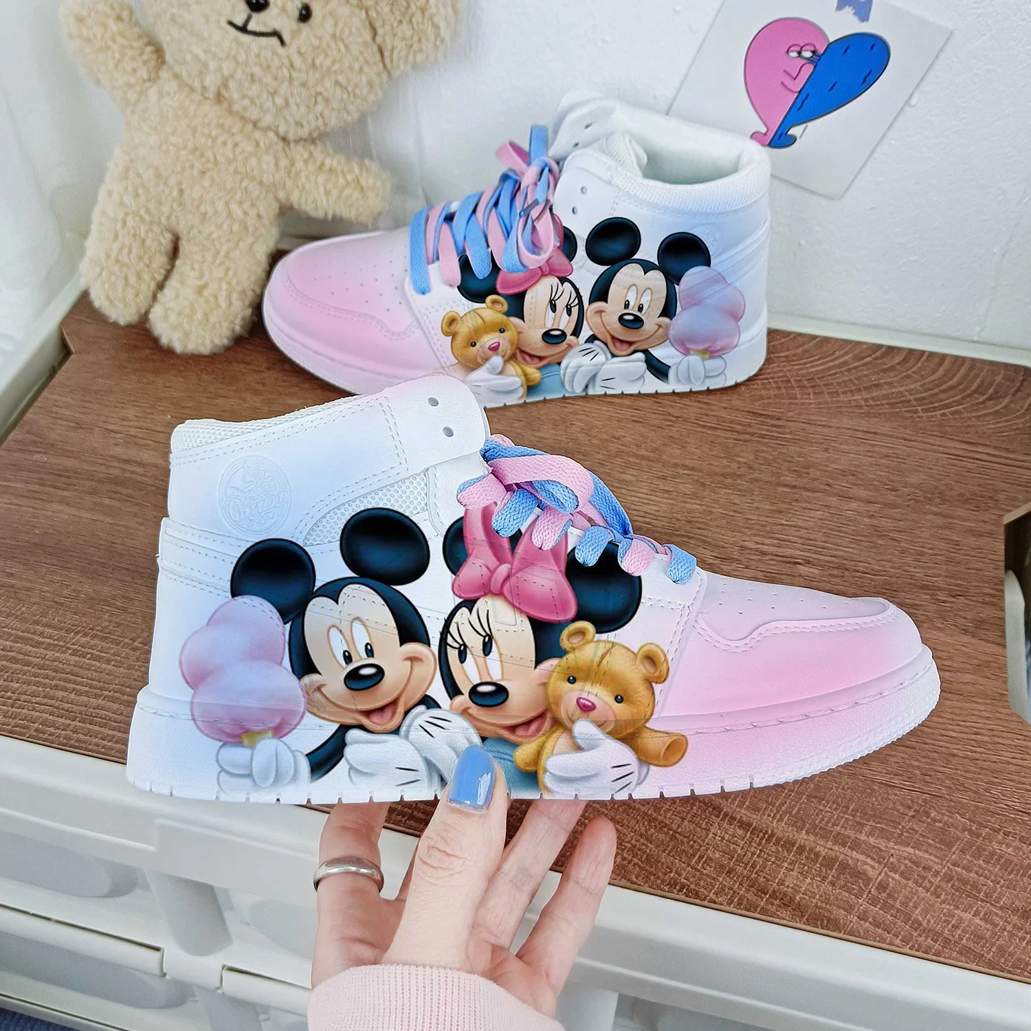 Új disney Gúnyrajz Nők Hercegnő minnie mickey Egér aranyos Alkalmi cipők csúszásmentes Árverseny Alátét sportok cipők számára Elárusítónő Adomány