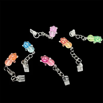 귀여운 어둠 속에서 빛나는 송진 거북이 매력 먼지 플러그, 휴대폰, 태블릿, 노트북, USB-C 및 라이트닝 포트 