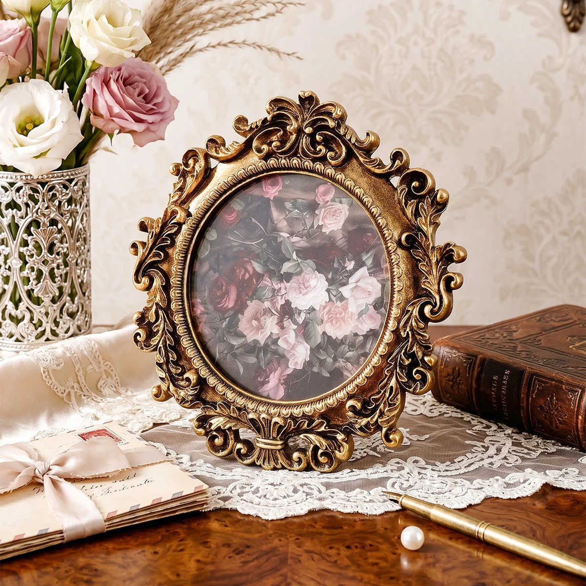 1PC, French Court Style Golden Engraved Round Decorative Photo Frame, Made of Resin for Photo Storage and Display