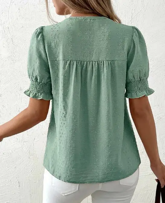 Camisa informal de gasa de verano para mujer con costuras simples de encaje con cuello redondo y diseño de Jacquard hueco, con mangas de burbuja