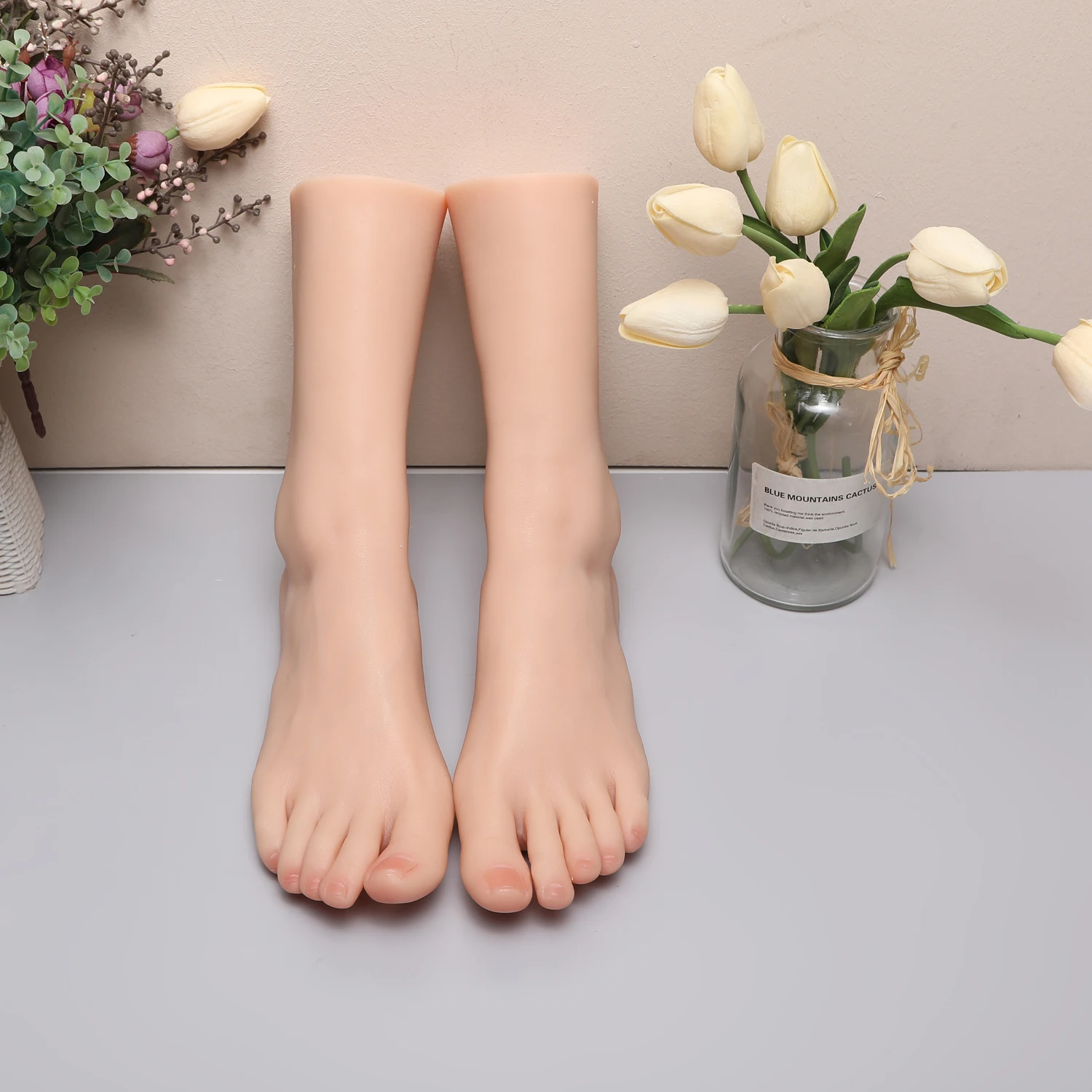 1 Female Silicone Foot Model Lifelike Lady Mannequin Feet Fetish Shooting Props Shoes Display Salon Medical Painting TG40