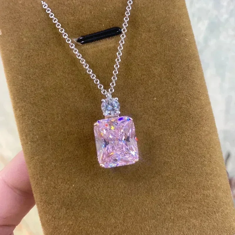 Luxury Pink Cubic Zirconia Pendant Necklace Newly Designed Women Neck Accessories Wedding Party Temperament Lady Jewelry