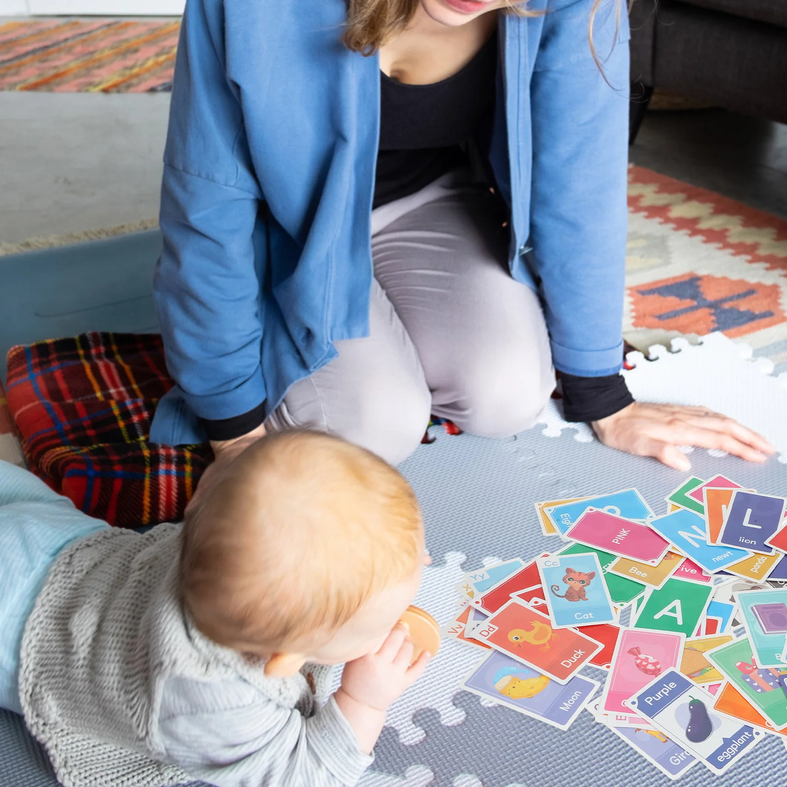 1 set di giochi di apprendimento a forma di numero dell'alfabeto inglese Flash per l'educazione precoce di 3-6 anni per l'educazione portatile della scuola materna