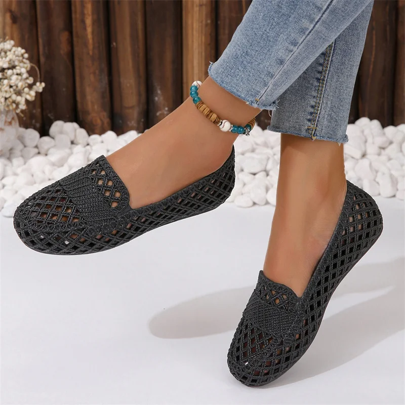 Sommer neue Mode bequeme und lässige Baotou hohle atmungsaktive und verschleiß feste Sandalen elegante Slip-On Damenschuhe