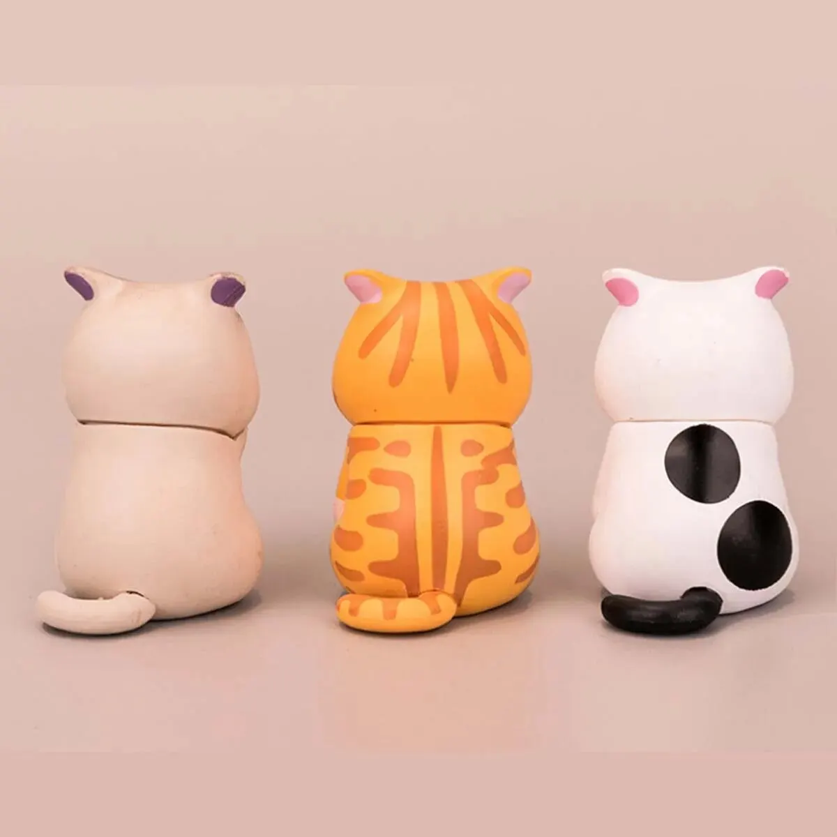 1pcs Cover Your Face Cat Figure Cartoon Anime Peripheral Kitten Doll Toy Cake Ornaments