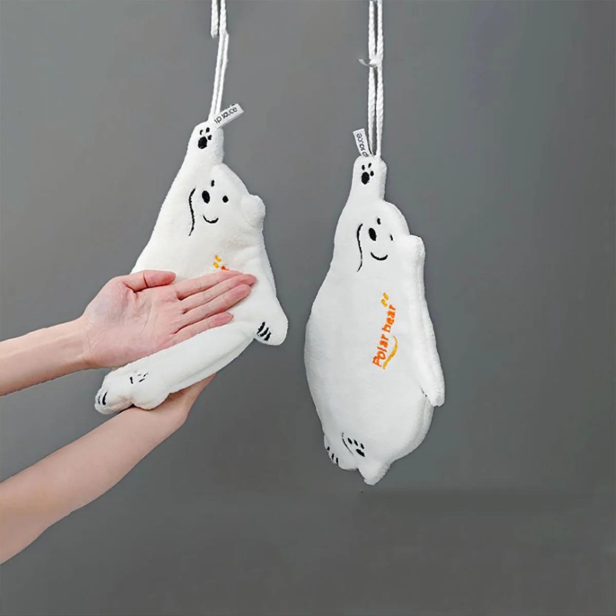 1Pc Soft Cute Cartoon Shaped Hand Wipe Polar Bear Quick Dry Hanging Towel Handkerchief Kitchen Household Coral Velvet Towel