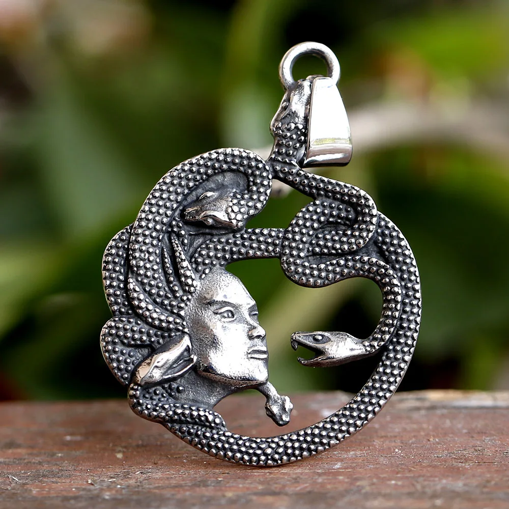 Neues Design 316l Edelstahl Herren Anhänger Medusa und die Schlange Mode Anhänger Retro Farbe Schmuck versand kostenfrei