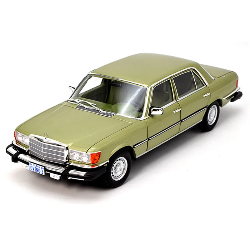 

1:18 Scale BNEZ 450 SEL US-Version 1979 Simulation Alloy Car Model Static Display Collectible Toy Gift Souvenir Decoration