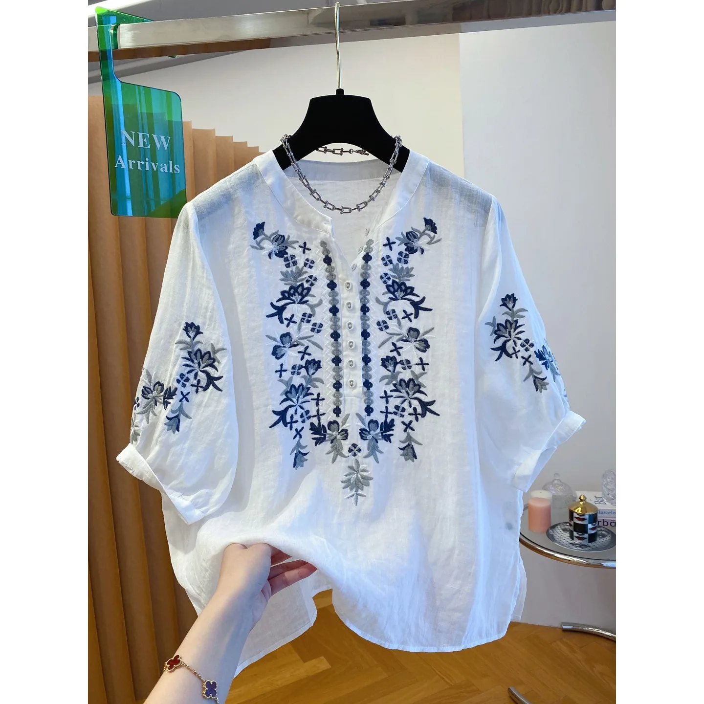 

plus Size Women's T-Shirt Embroidered Loose Fit Summer 2026 Fashionable Base Layer Shirt Five-Quarter Sleeve round Neck Top