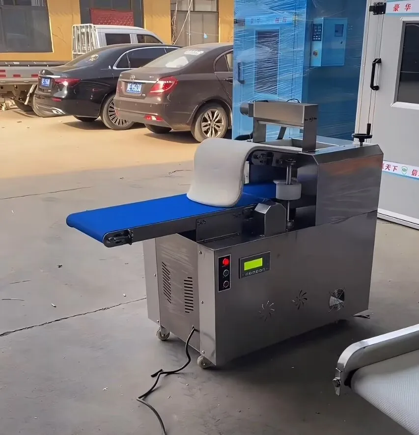 

Noodle Pressing Machine Commercial Dough Kneading Machine Fully Automatic High-Speed Cycle Large Stainless Steel Dough Press