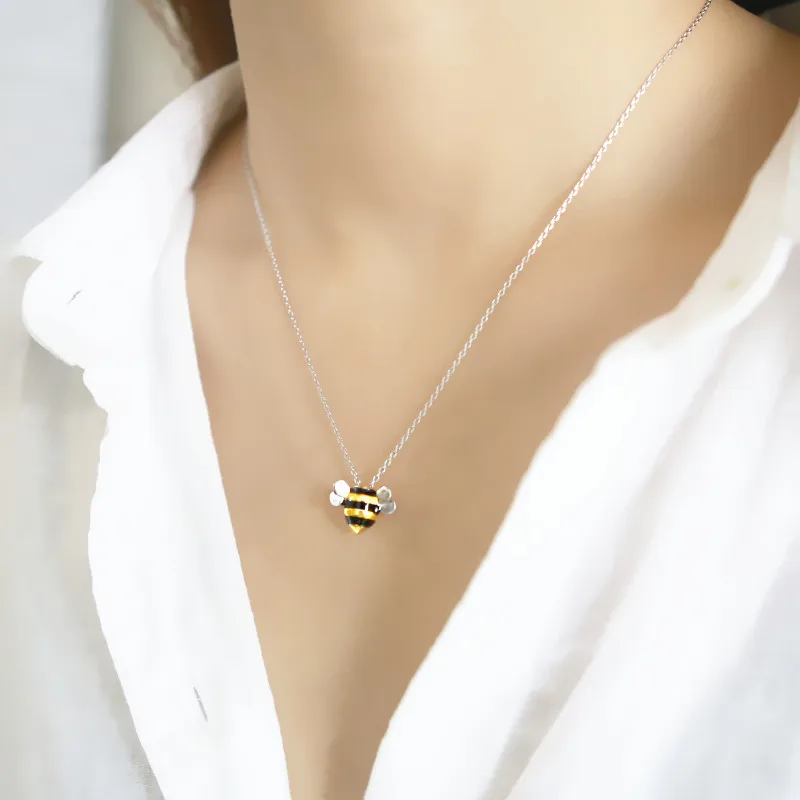 Vintage 925 Sterling Silver Honeybee Necklaces For Women Luxury Designer Elegant Jewelry  Money 925 Jwellery