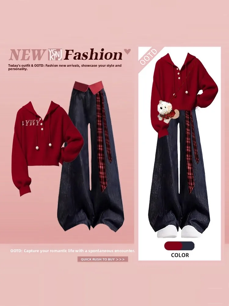 

Красный укороченный свитер с капюшоном и джинсы с высокой талией и широкими штанинами: модный женский комплект для зимы, молодежный образ, вязаный топ с клетчатыми брюками