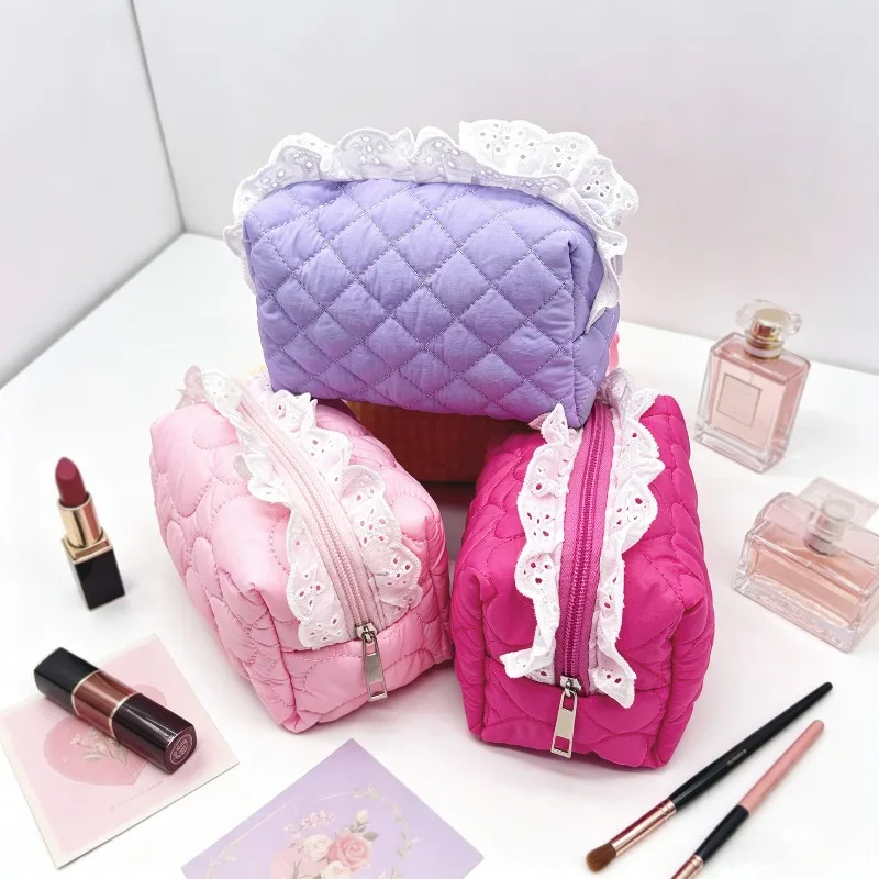 Sweet Hollow Lace Trim Padded Makeup Bag Heart  Cute Portable Ladies Daily Travel Cosmetic Organizer Pouch