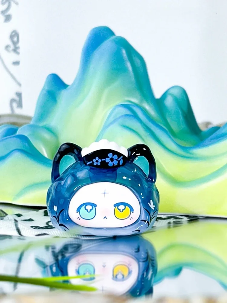 

Оригинальная мини-коробка-сюрприз серии Strawberry Mustard Daydream Chunxi Yunjin: милый настольный декор из смолы, подарок для любителей аниме