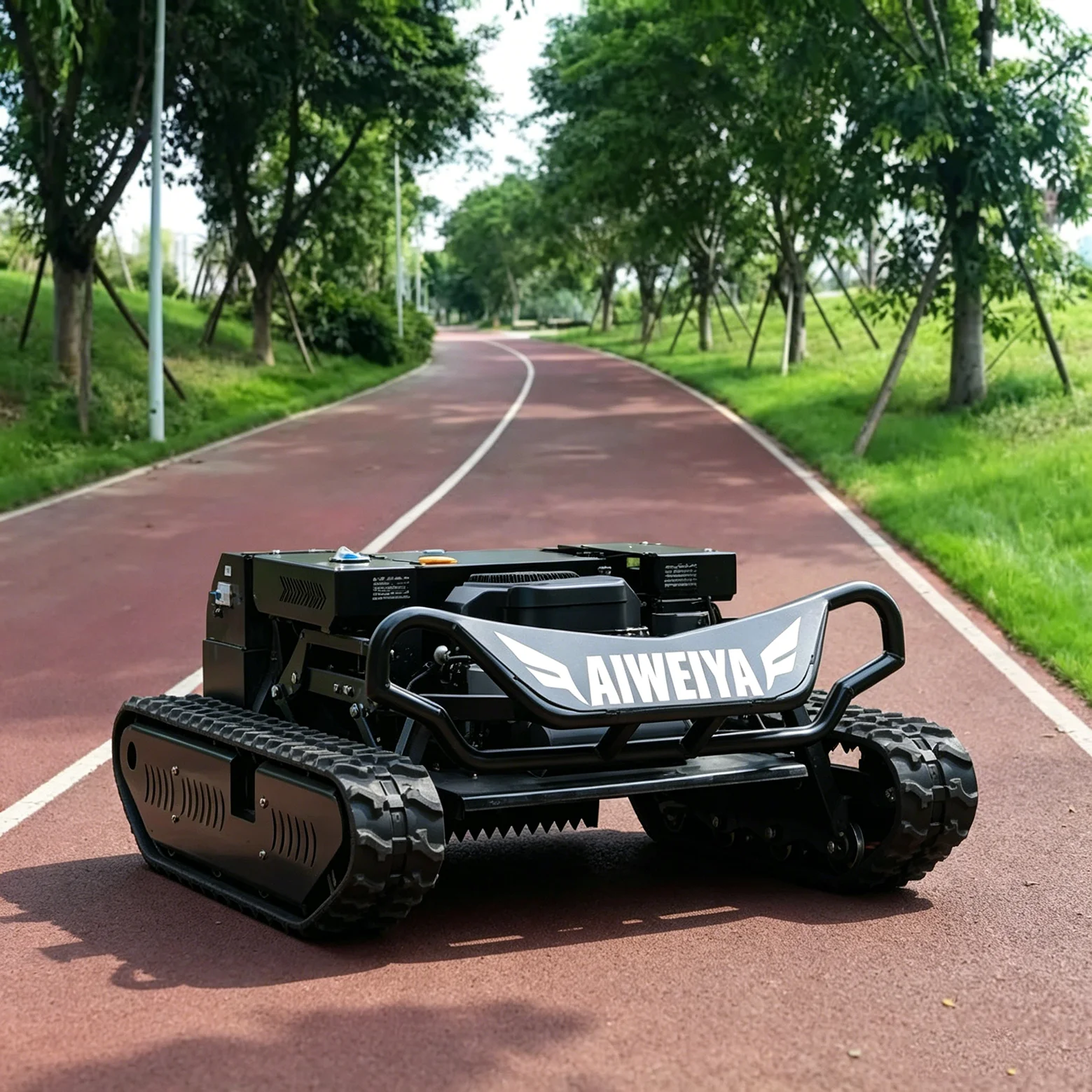 Customized GPS Tracked Robotic Mower 900mm 4-stroke Self-propelled Zero Turn All Terrain RC Weeder