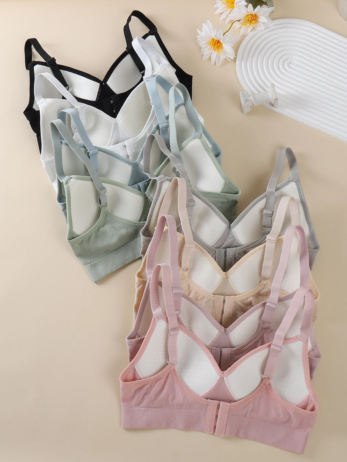 قطعة واحدة - حمالة صدر نسائية - حمالة صدر رافعة للصدر للنساء الشابات - بدون حلقة فولاذية لمنع الترهل - ملابس حميمية بسيطة للنساء - مناسبة للمنزل والمكتب والسفر وغيرها من المشاهد