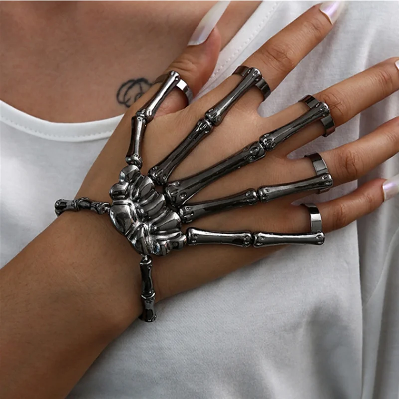 Fashion Personality Punk Skeleton Hand Bone Versatile Five-Finger Ring Bracelet Adjustable All-In-One Chain