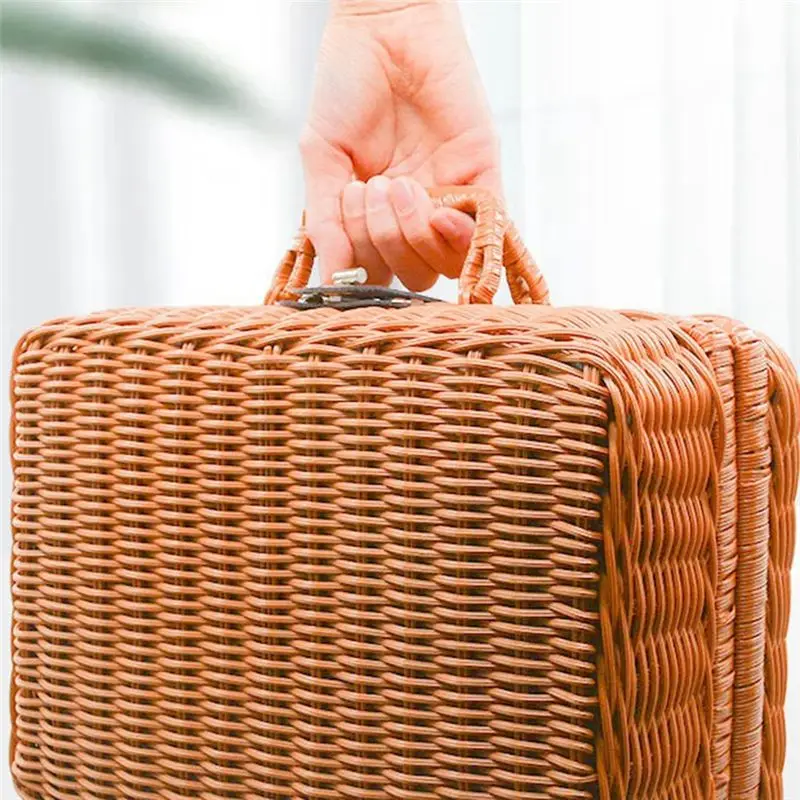 

A75K Retro Imitation Rattan Picnic Basket Woven Suitcase Hand Woven Photography Props Home Decoration Storage Pink