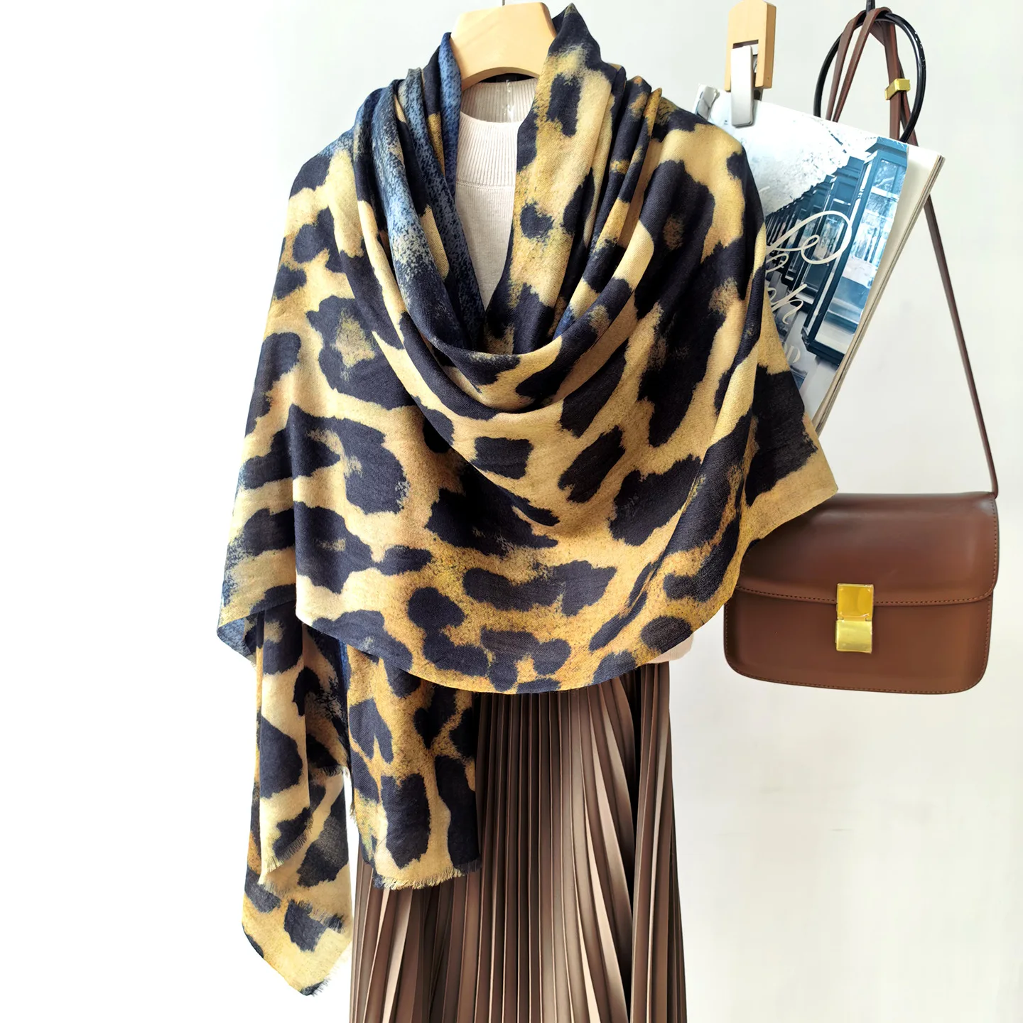 Womens Oversized 100% Wool Shawl Retro Washed Leopard Print Scarf Soft Fringe Shoulder Wrap Stylish Animal Pattern Accessory