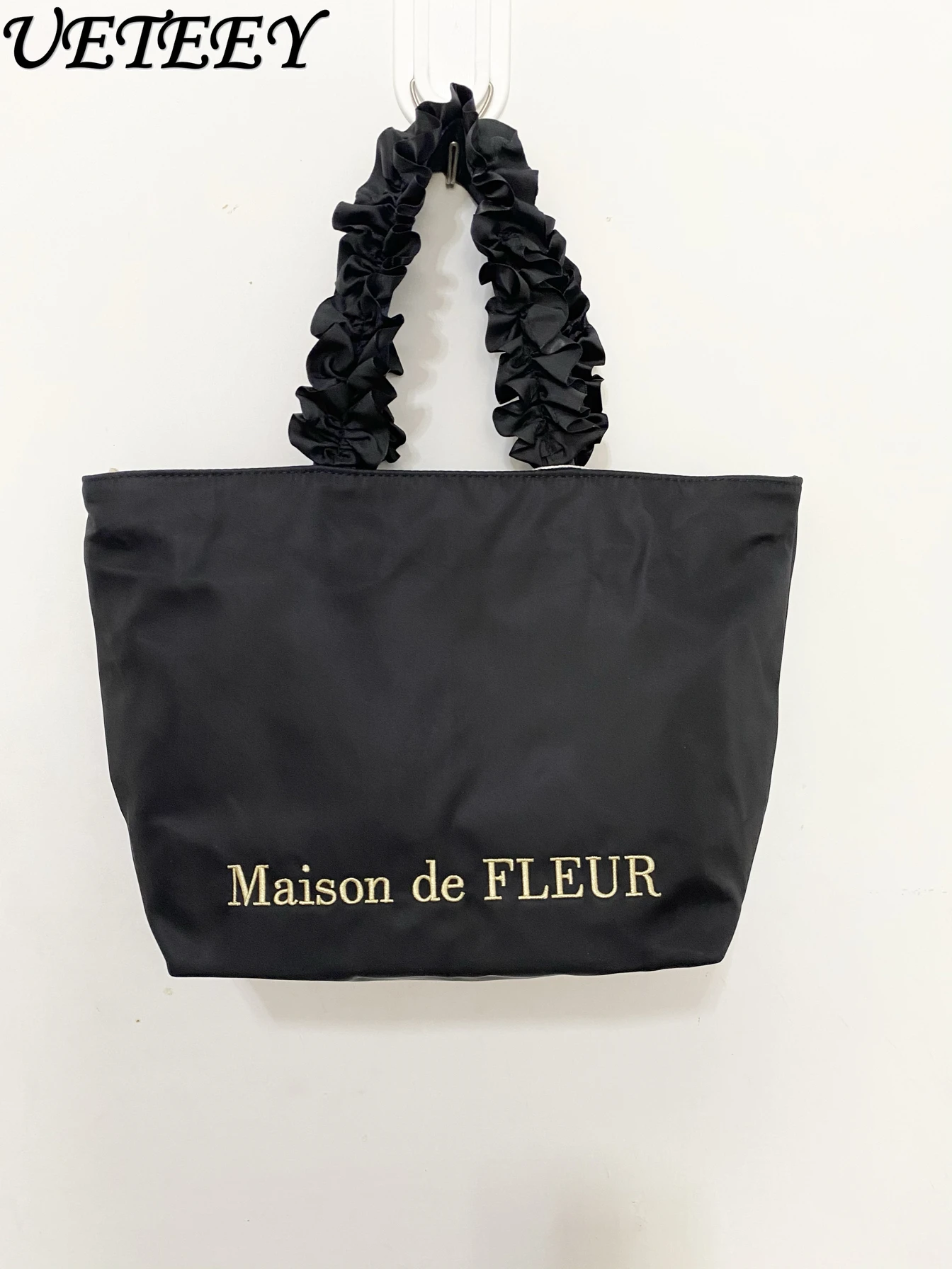 

Japanese Niche Waterproof Nylon Cute Embroidered Letter Handbag Tote Bag Women Zipper Seal Ultra-light Shopping Storage Bag