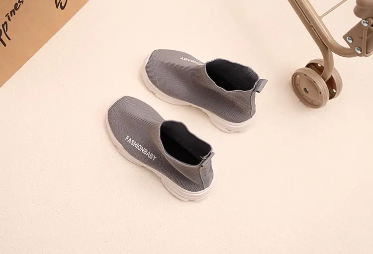 Autumn Summer Kids Sneakers Children Casual Shoes Slip-on Breathable Kids Socks Shoes Non-slip Snow Boots Boys Girls Sport Shoes