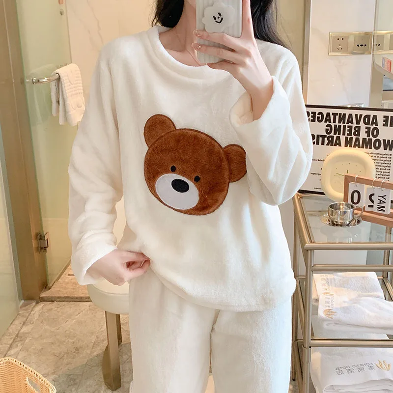 Warm Sleepwear for Winter Girl Cartoon Bear Coral Velvet Christmas Pajamas O-Neck Thickened Women Pajamas Home Wear Women Sets