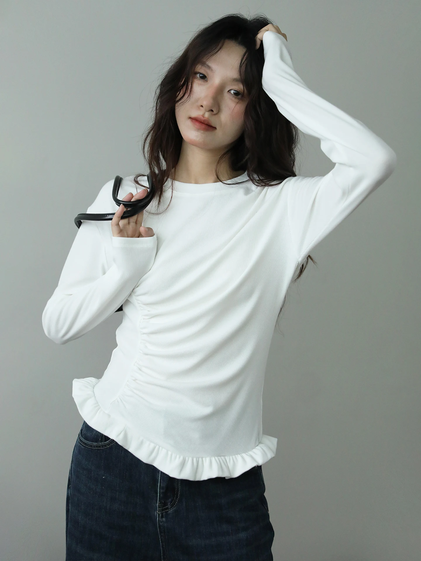 

Белая кружевная футболка с длинным рукавом и круглым вырезом, приталенная, для женщин, осенняя новинка, для повседневной носки