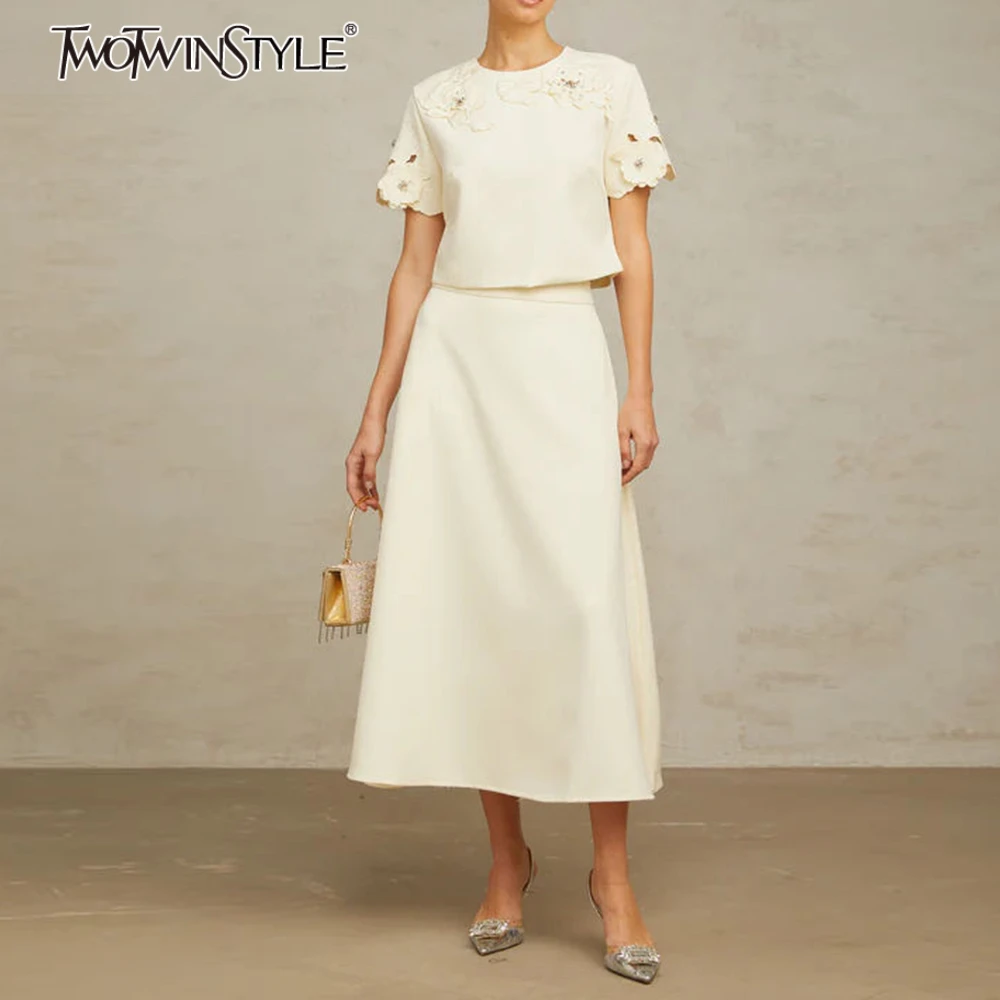 

TWOTWINSTYLE Solid Fashion Two Piece Sets for Women Round Neck Short Sleeves Patcwork Applique Top High Waist Skirt Set Female