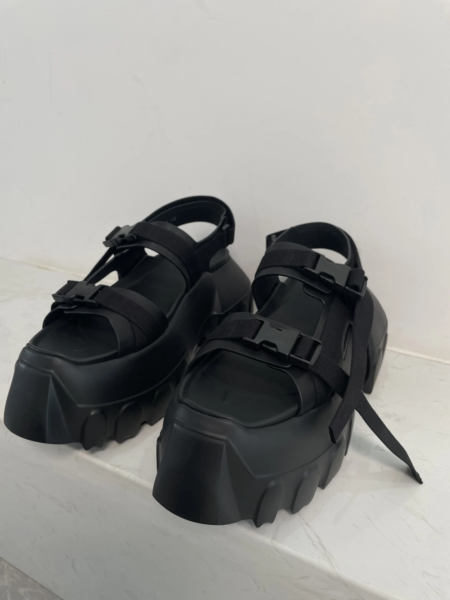 صنادل منصة الرجال النساء عادية جلد طبيعي فاخر المدربين الارتفاع زيادة شارع العليا الصيف حذاء أسود #5