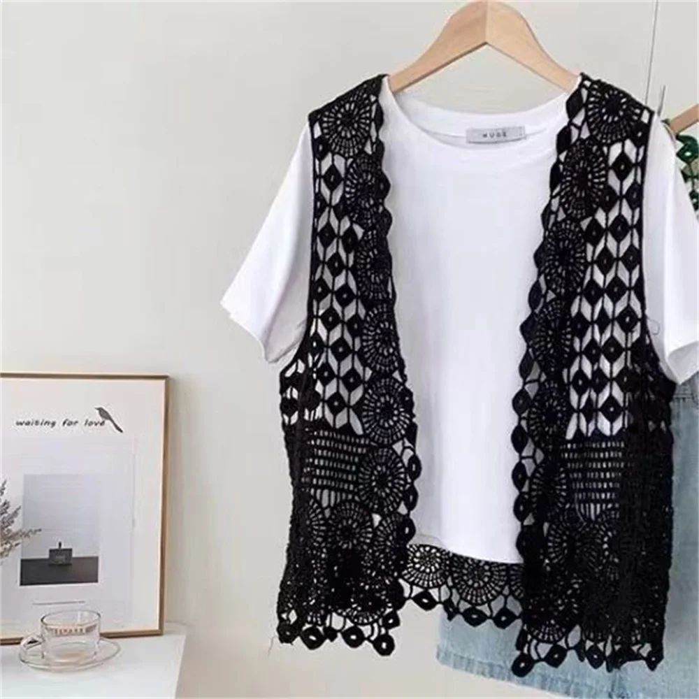 Fashion Solid Vests Women V-neck Embroidered Korean Style Sleeveless Cardigans Casual Hollow Out Design Waistcoats for Women