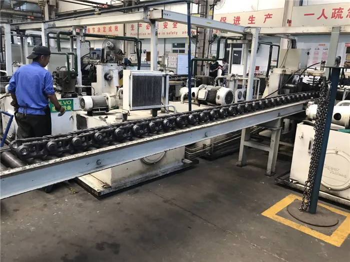 561-01-71140 Albero per camion Komatsu HD785-7