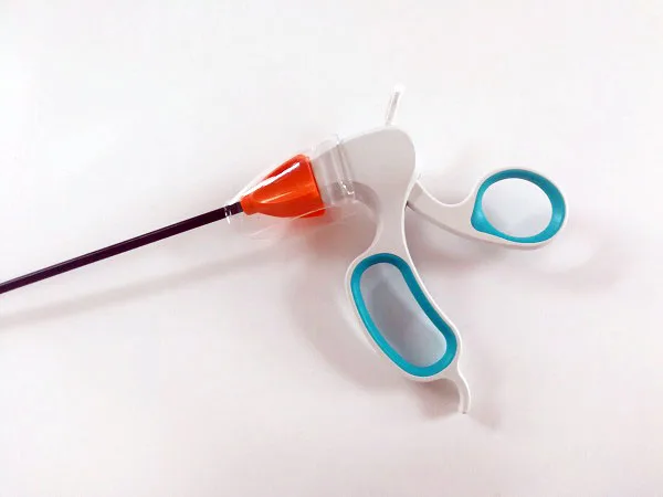 

Laparosc Sterilized Plastic Forceps Medical Disposable