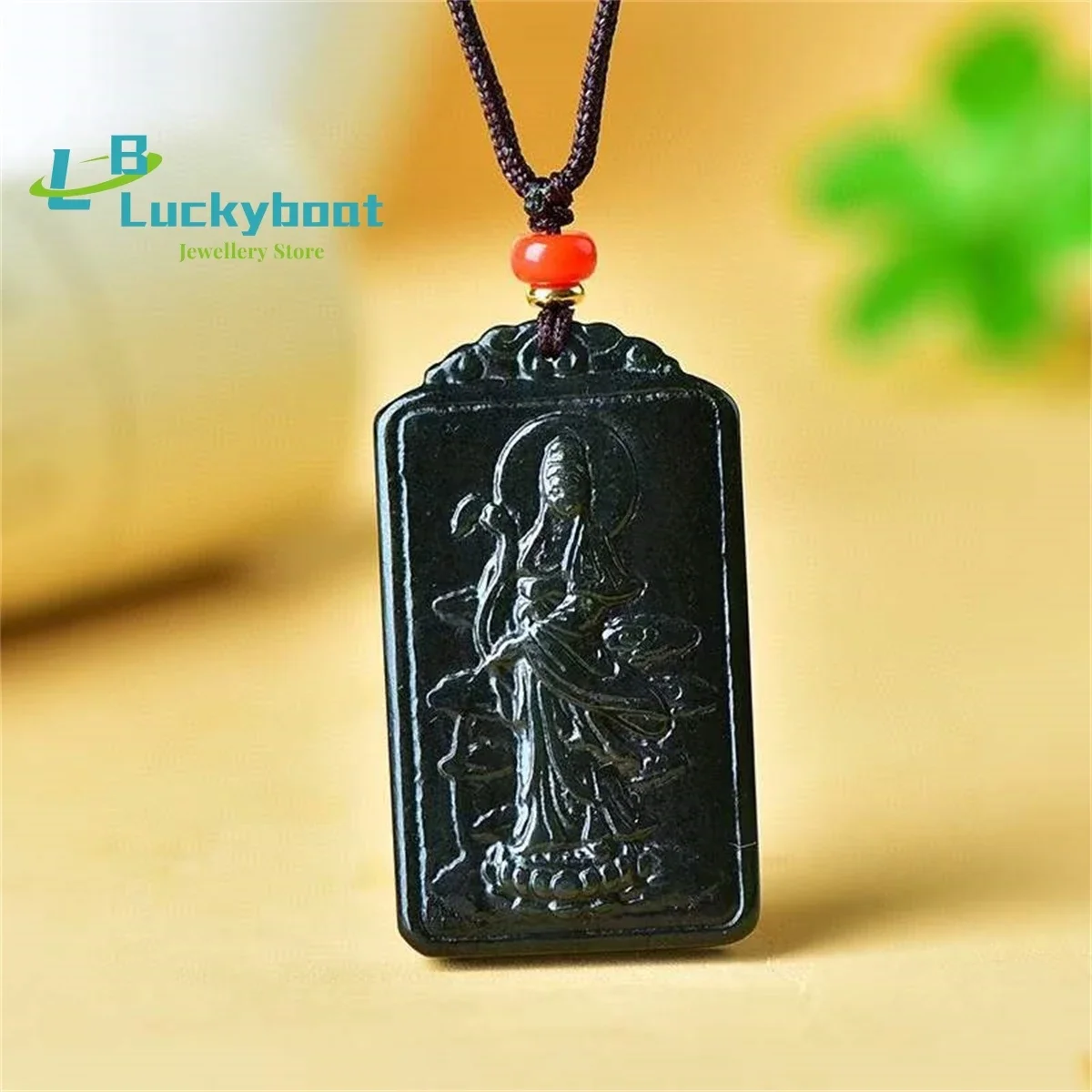 

Натуральный кулон Hetian Qingyu Guanyin простой, элегантный, персонализированный, изысканный, модный и универсальный для мужчин и женщин