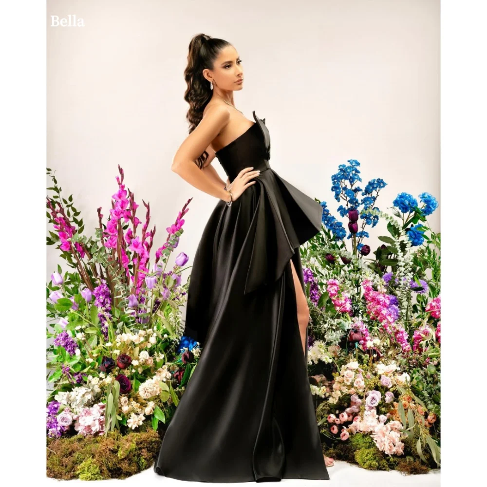 

Bella Customized Black Strapless Side Slit A-line robes de soirée Satin Sleeveless Party Dresses Floor-Length Prom Dress 2025