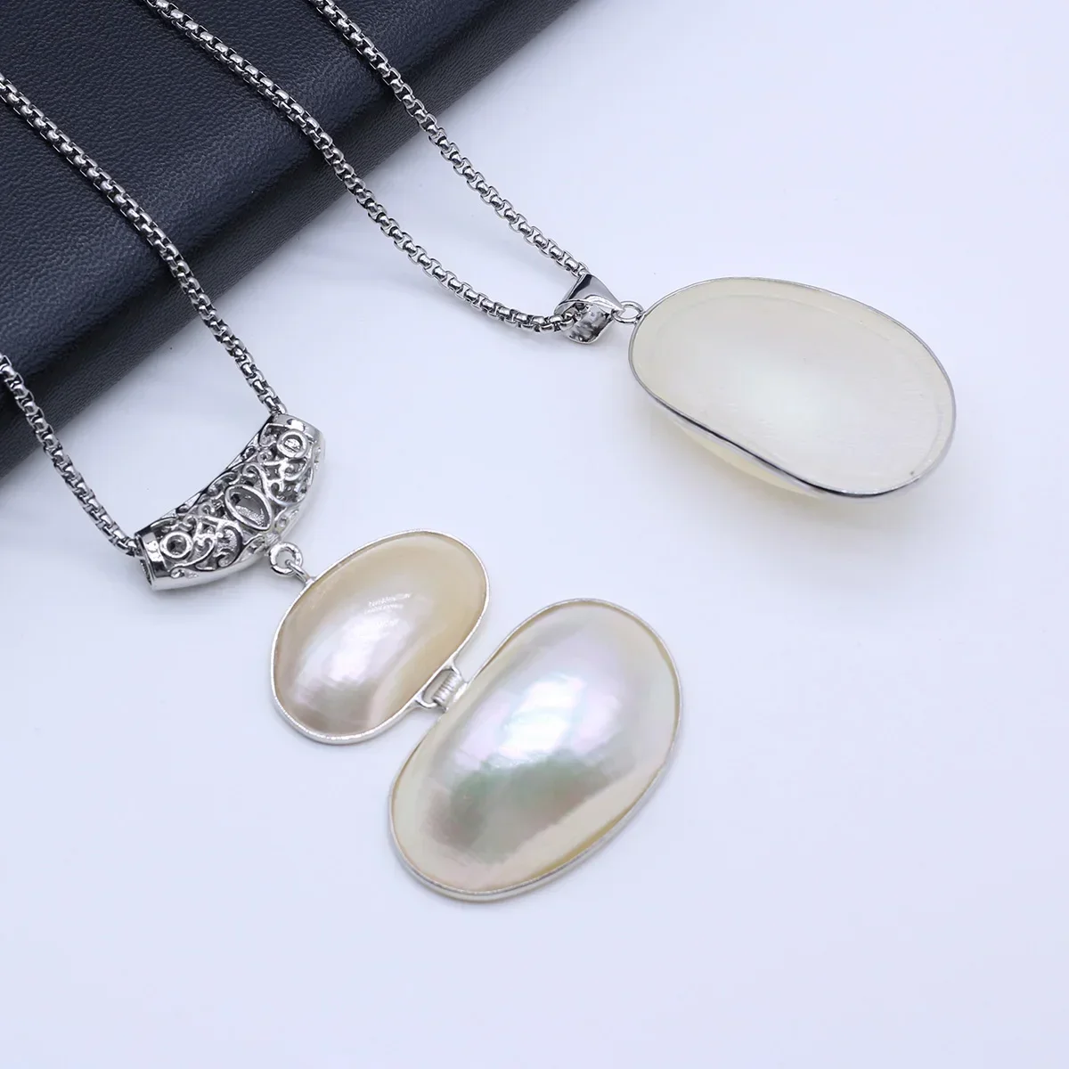 Natural Shell Irregular Egg Shaped Swan Shape Pendant Necklace Metal Chain for Women Charm Jewelry Necklace Party Gift