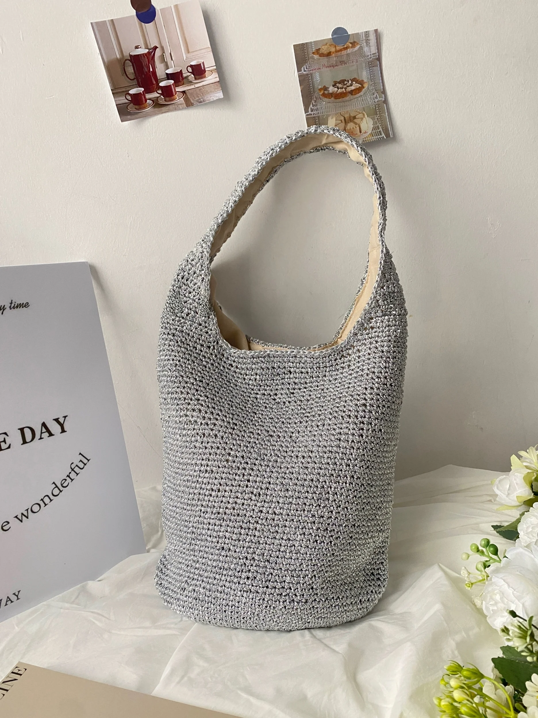 

Handwoven Buet Bag Large Capaci Beach Vaion Single oulder Handbag Gold And Silver Tead Korean Sle Casual Tote Bag