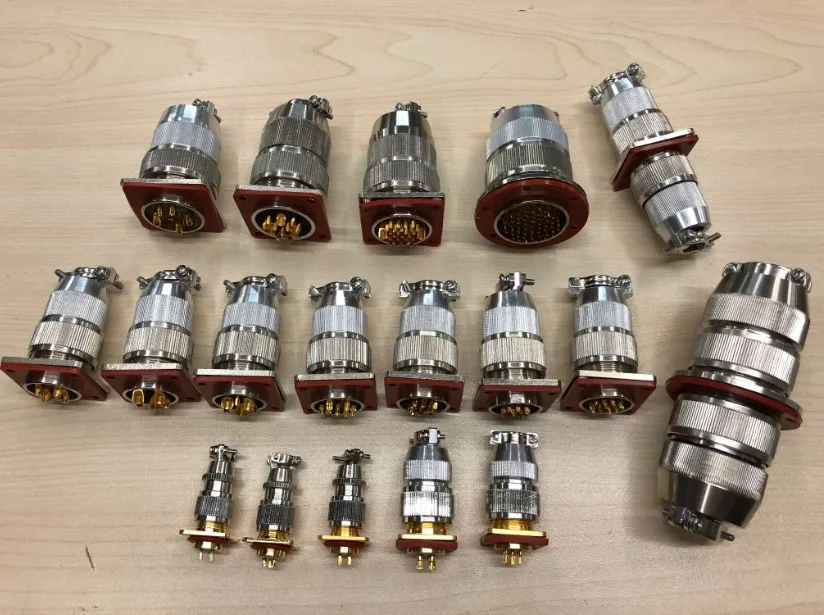 Glass sintered vacuum sealed aviation plug connector vacuum box sealed tank aviation plug