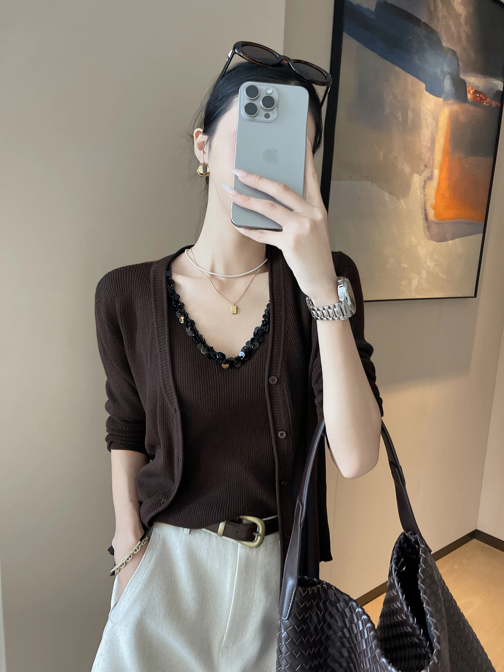 

Brown round Ne Knitted Open Cardigan Women's Spring 2026 New Lazy Sle Sequin Faion Vest Two-Piece Set Soft Commute Sle